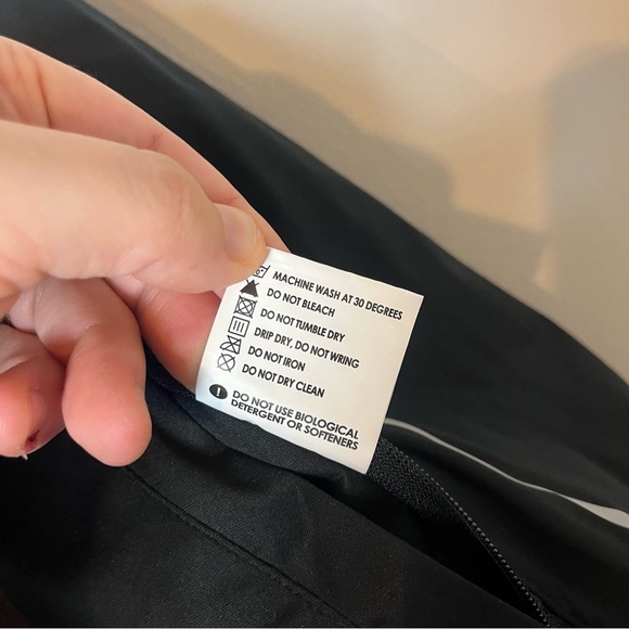 Proviz Black Reflective Visibility Vest Running Cycling Large - Picture 5 of 7